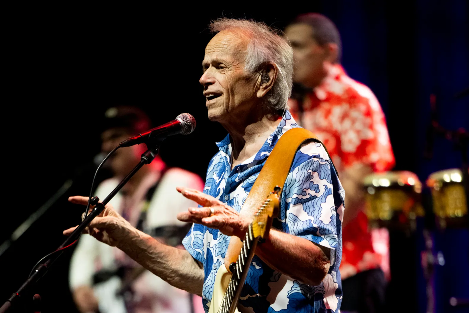 Al Jardine habla sobre la salud de Mike Love y el futuro de The Beach Boys
